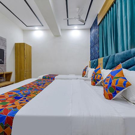 Hotel Green Tree Ahmedabad Exterior foto